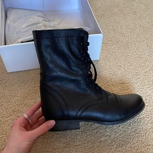 New In Box Steve Madden Troopa Combat Boots